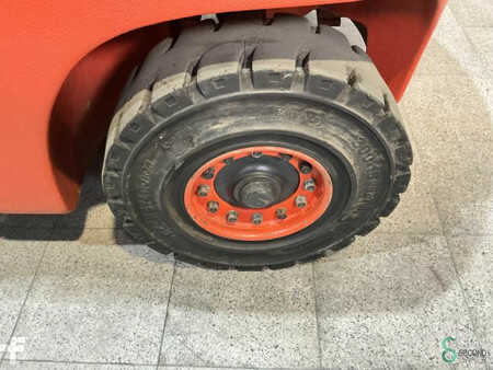 Dízel targoncák 2013  Linde H60D (396_2) (21)