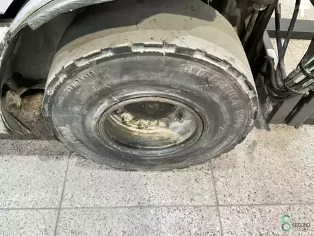 Carretilla elevadora diésel 2013  Still RX 70-25 (23)