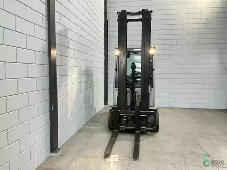 Carretilla elevadora diésel 2013  Still RX 70-25 (5)