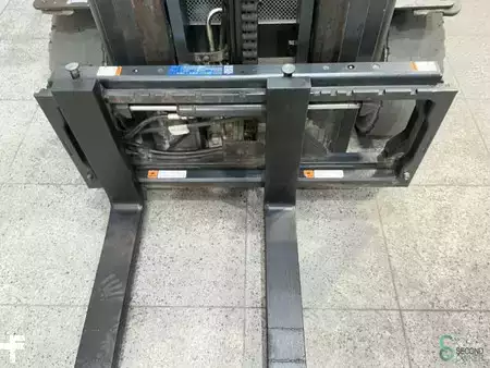 Carretilla elevadora diésel 2013  Still RX 70-25 (6)