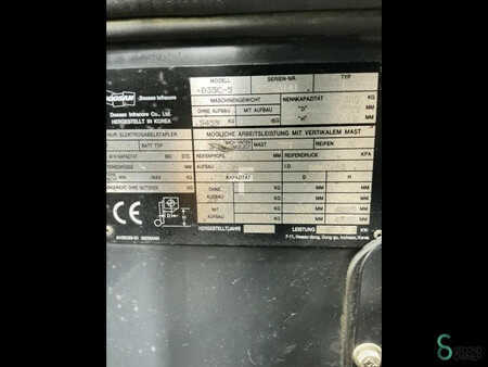 Dízel targoncák 2008  Doosan D35C-5 (11)