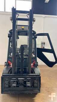 Diesel Forklifts 2013  Linde H35D  (2)