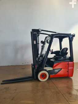 Elektryczne 3-kołowe 2025  Linde E16C (3)