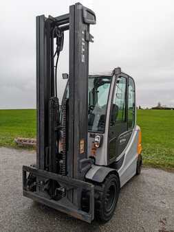 Elektro 4 Rad 2007 Still RX60-50 (1)