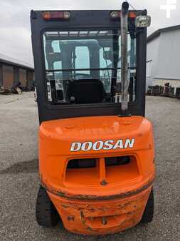 Dieselstapler 2009 Doosan D30S-5 (4)