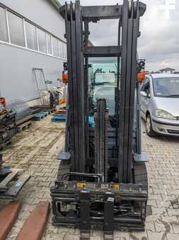 Dieselstapler 2019 Toyota 02-8FDF25 (4)