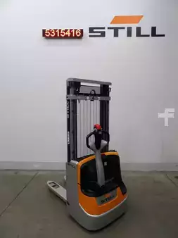 Apilador eléctrico 2017  Still EXV12/NWEBAT/VO1000 (2)