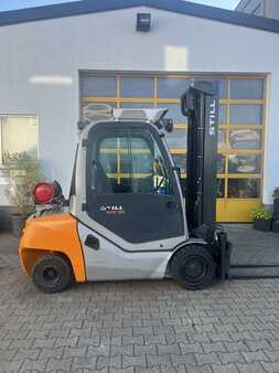 LPG VZV 2016  Still RX70-35T (1)