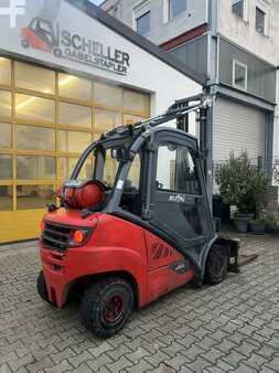 Treibgasstapler 2013  Linde H25T (2)