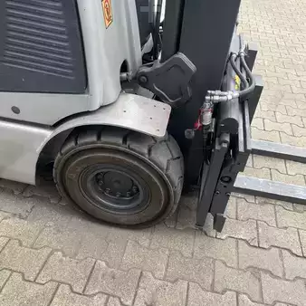 LPG VZV 2016  Still RX70-35T (7)