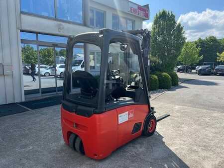 Elektromos 3 kerekű 2011  Linde E14-01 (1)