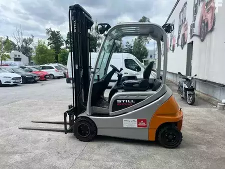 Electric - 4 wheels 2013  Still RX 20-20P (1)