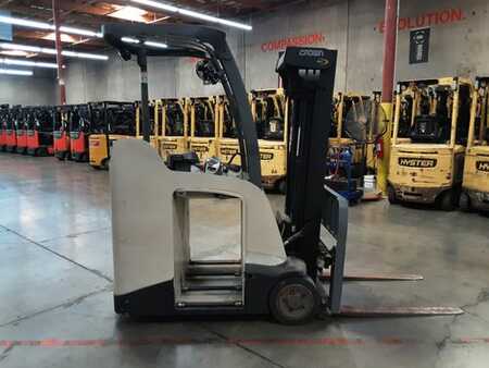Stackers stand-on Crown RC5540-40