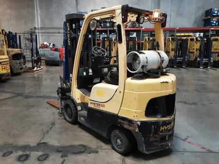 Propane Forklifts 2017  Hyster S60FT (3)