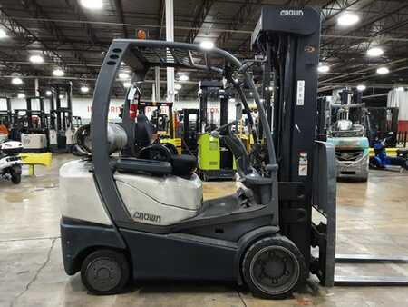 Propane Forklifts 2018  Crown C5 1000-50 (1)