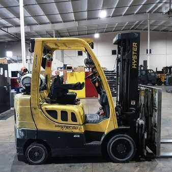 4 Wheels 2017  Hyster S60FT (1)