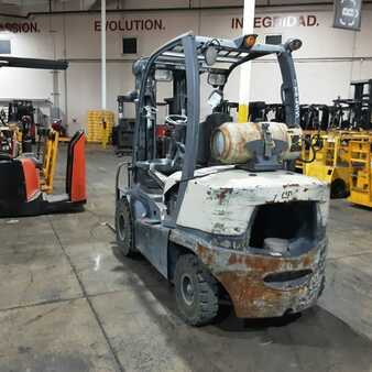 Propane Forklifts 2015  Crown C5 1050-50 (3)