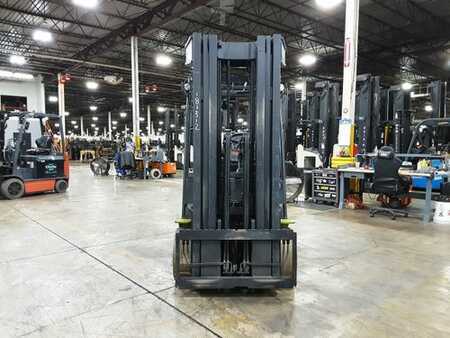 Propane Forklifts 2021  Clark S32C (5)