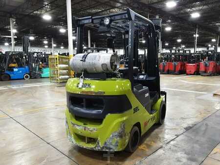 Propane Forklifts 2021  Clark S32C (2)