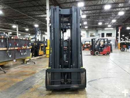 Propane Forklifts 2021  Clark S32C (5)