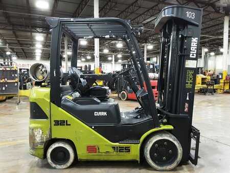 Propane Forklifts 2021  Clark S32C (1)