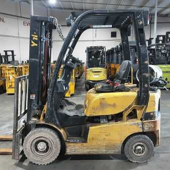 Propane Forklifts 2019  Yale GLP030 (4) 