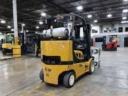 Propane Forklifts 2021  Yale GLC080 (2)