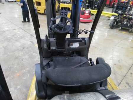 Propane Forklifts 2020  Yale GLC060 (6)