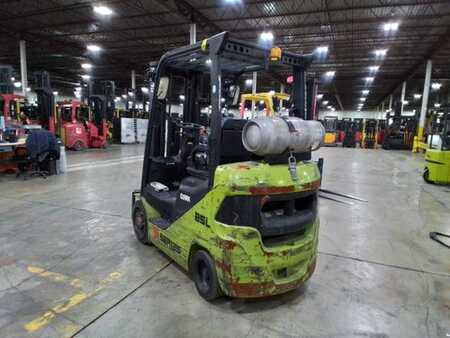 Propane Forklifts 2018  Clark S25CL (3) 