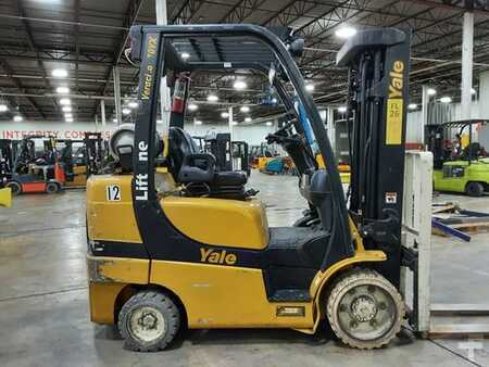 Propane Forklifts 2018  Yale GLC070 (1)