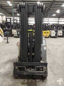 Stackers stand-on 2020  Crown RC5545-40 (5)