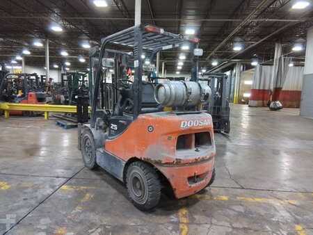 Propane Forklifts 2012  Doosan G25P-5 (3)