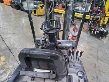 Propane Forklifts 2012  Doosan G25P-5 (6)