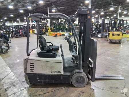 3 Wheels Electric 2014  Crown SC5245-35 (1)