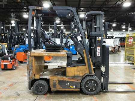 4 Wheels 2018  CAT Lift Trucks EC25N2 (1)