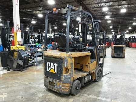 4 Wheels 2018  CAT Lift Trucks EC25N2 (2)