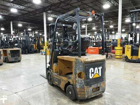 4 Wheels 2018  CAT Lift Trucks EC25N2 (3)