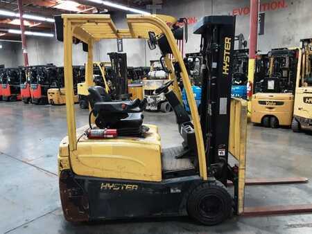 3 Wheels Electric 2019  Hyster J40XNT (1)