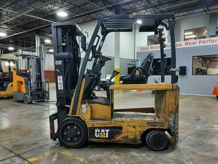 4 Wheels 2017  CAT Lift Trucks EC25EN2 (4)