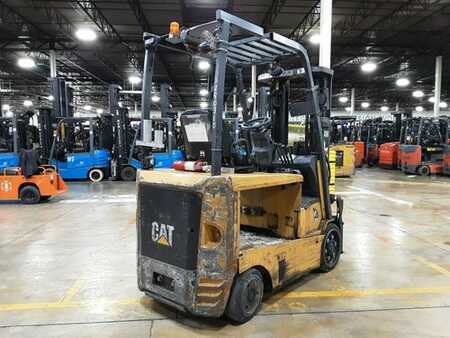 4 Wheels 2017  CAT Lift Trucks EC25EN2 (2)