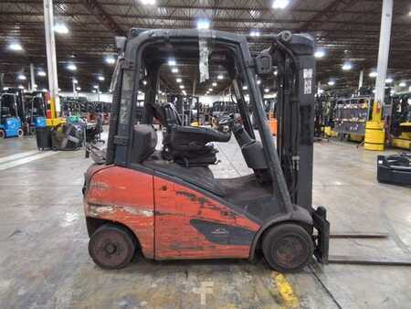 Propane Forklifts 2018  Linde H20CT (1)