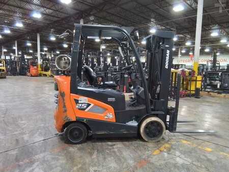 Carretilla elevadora GLP 2020  Doosan GC25S-9 (1)