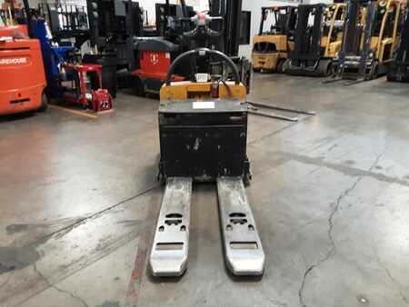 Electric Pallet Jacks 2018  Yale MPE060 (5)