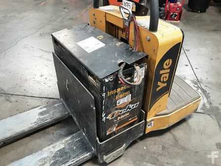 Electric Pallet Jacks 2018  Yale MPE060 (7)