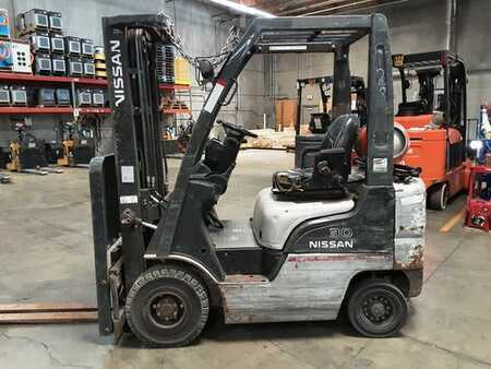 Propane Forklifts 2014  Nissan MP1F1A15LV (4)