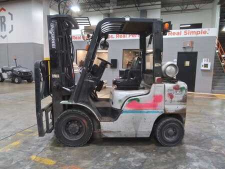 Propane Forklifts 2012  Nissan MP1F2A25LV (4)