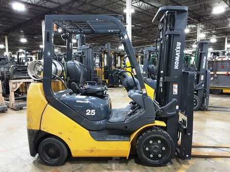 Propane Forklifts 2020  Komatsu FG25ST-16 (1)