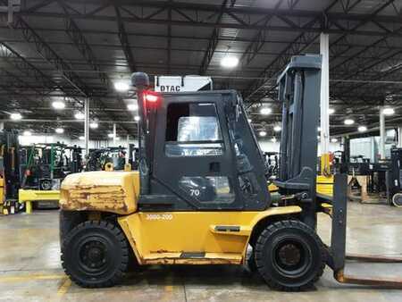 Diesel Forklifts 2018  Komatsu FD70-10 (1)