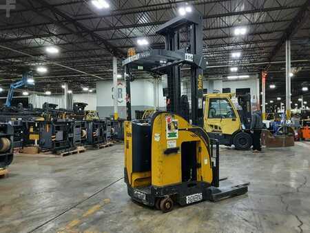 Reach Trucks 2020  Yale NR035 (2)