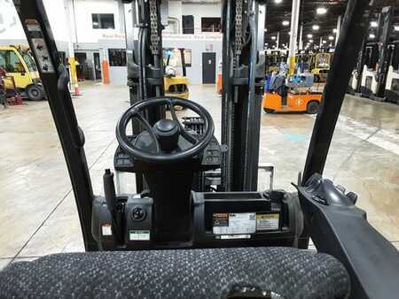 Propane Forklifts 2020  Yale GLC050 (6)